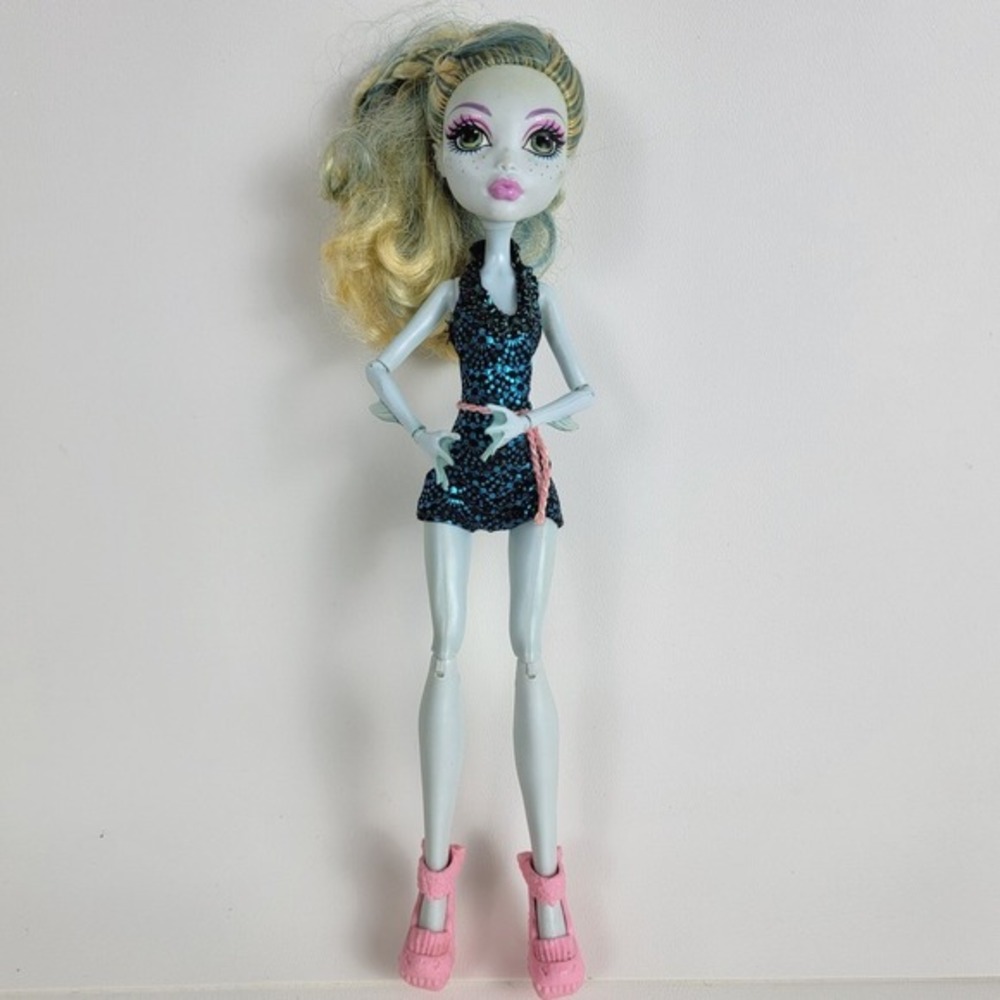 Mattel Monster High Lagoona Blue Doll Teal Scale Romper Pink Shoes Fins